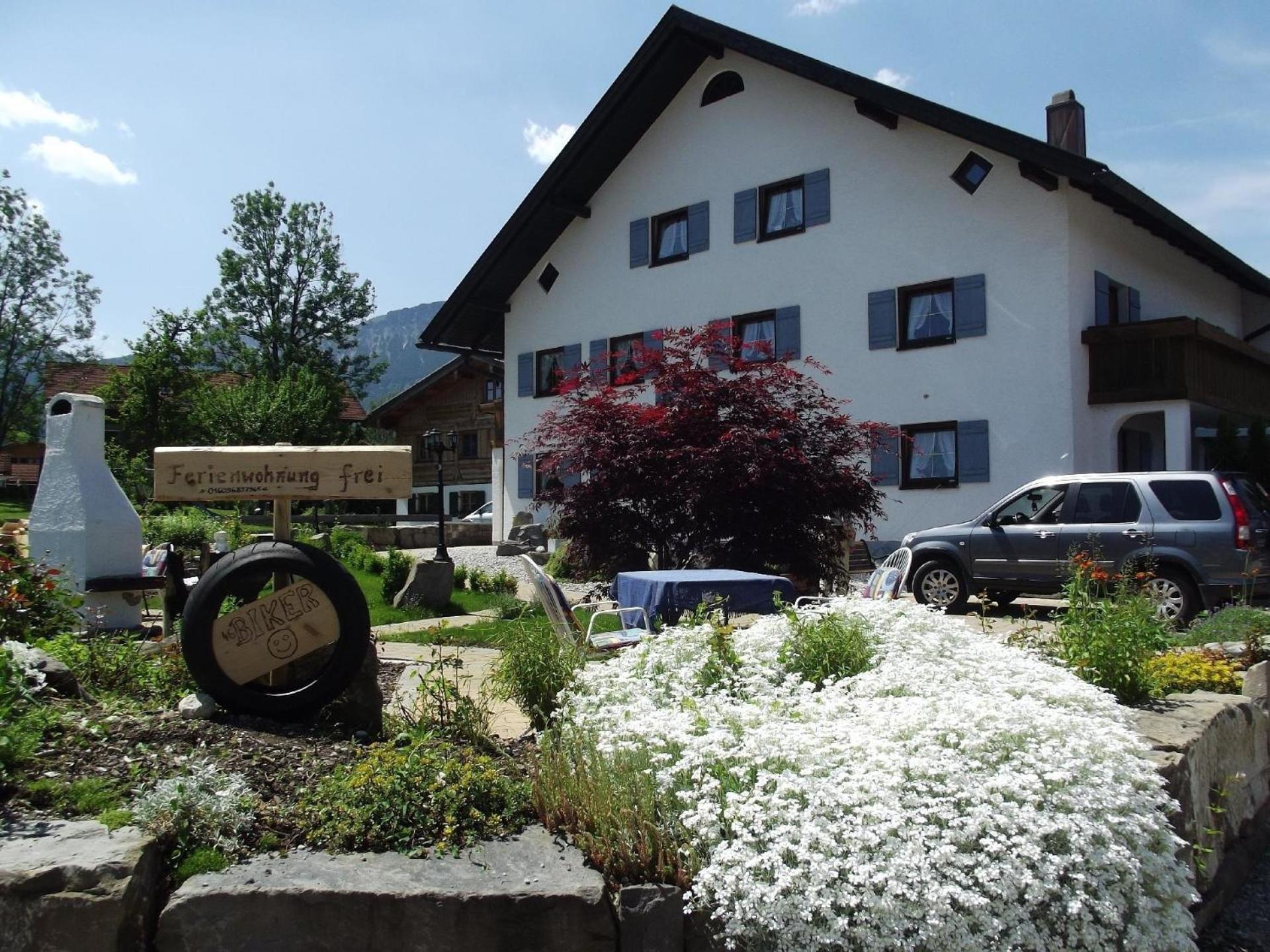 Gemuetliche Ferienwohnung In Urigem Bauernhaus 프론텐 외부 사진